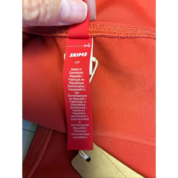 SKIMS NWT Swim Bikini Bottom in Terra Size L - Picture 5 of 6